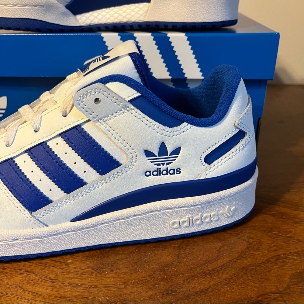 ADIDAS Women’s Forum Low White and Royal Blue Sneakers - Picture 4 of 10